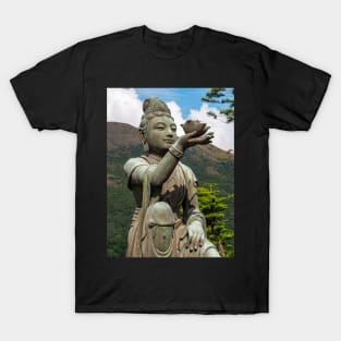 Tian Tan Buddha, Lantau Island, Hong Kong T-Shirt